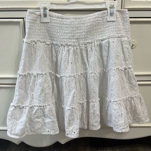 White American Eagle skirt